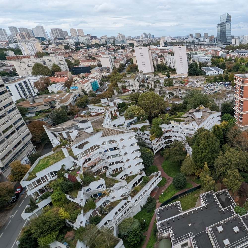 Les Étoiles d'Ivry de Jean Renaudie, vue plongeante