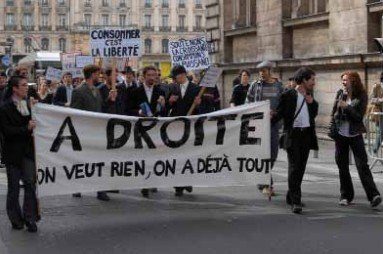 photographie d'une Manif de droite, à Lyon, en 2008